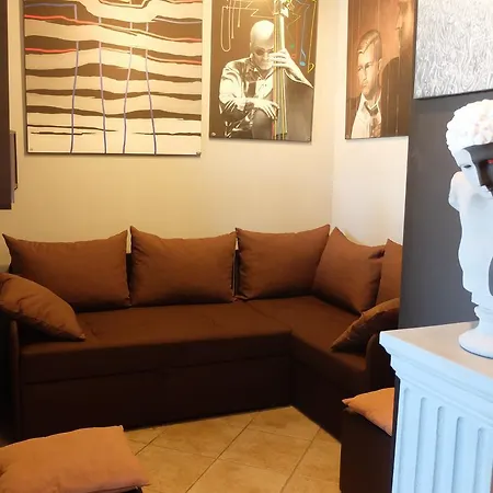 Daire Apartament Napoleon Bis
